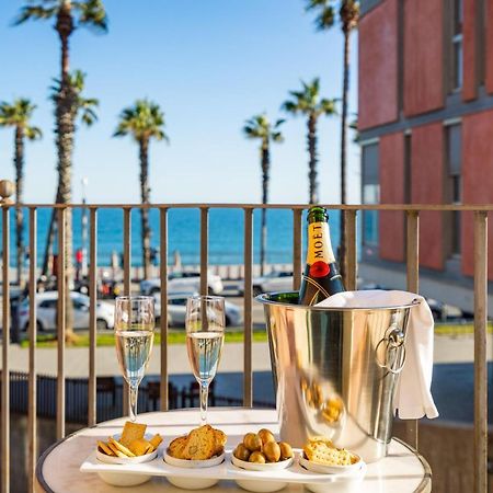 Kronos On The Beach Suite 1 Barcelona Exterior photo