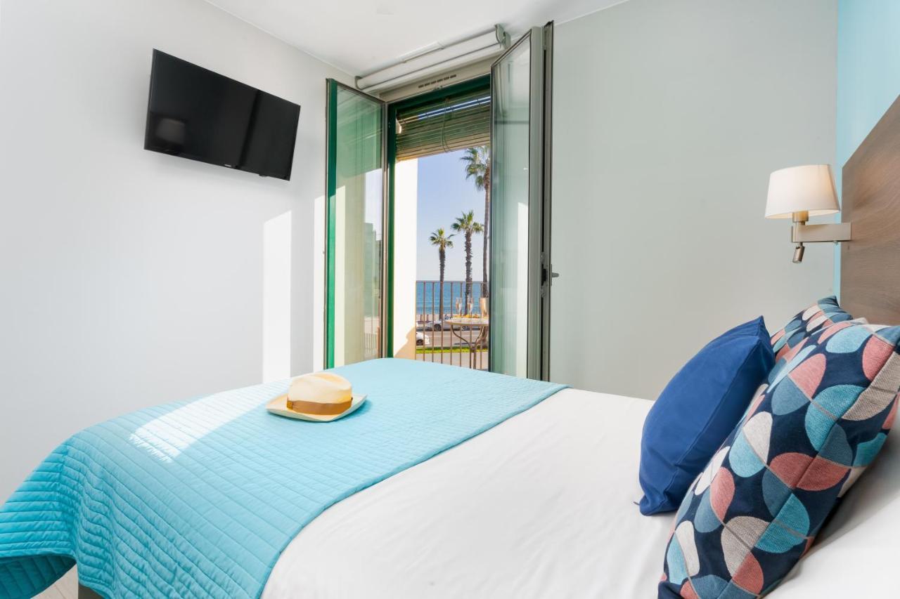 Kronos On The Beach Suite 1 Barcelona Exterior photo